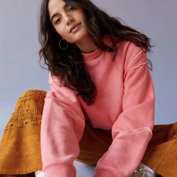 NWT UO Mixed Material Oversized Sweatshirt - Neon Watermelon Pink - Final Price - Picture 4 of 5